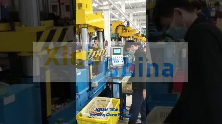 Making Equal Straight Tee Forming Machine For Carbon Steel China Manufacturers.