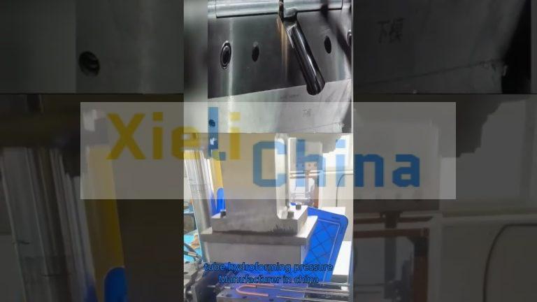 Automatización ASME B16.9 máquina formadora en frío de acero en T Fabricantes de China.